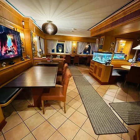 Pipabu Restaurant & Karsau