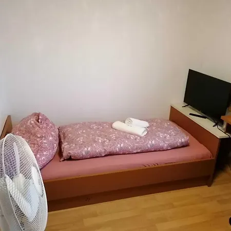 Pipabu Restaurant & Karsau